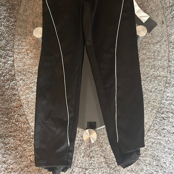 PRETTYLITTLETHING PLT SKI Black Belted Fitted Scuba Suit size 12 - Picture 3 of 5